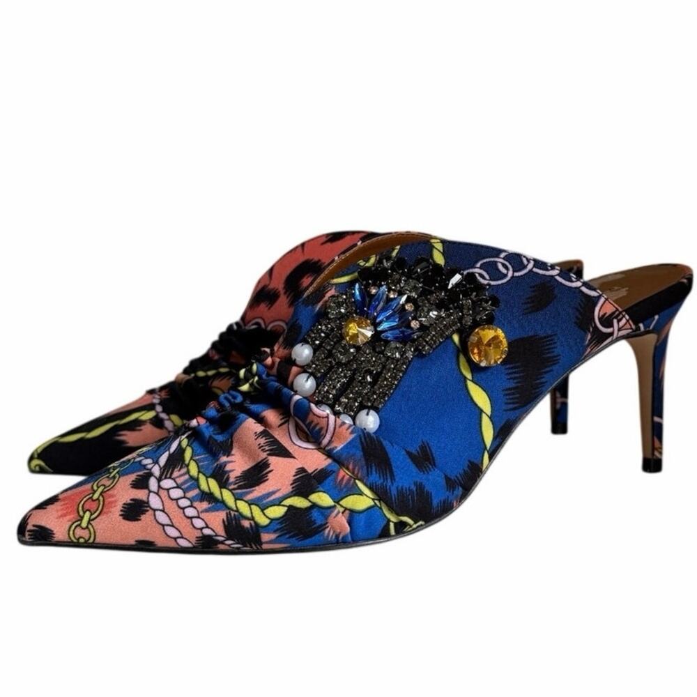Kurt Geiger Satin Mules Heels Sz 39 US 8 Pointed Toe Statement Chain Print - Picture 2 of 10